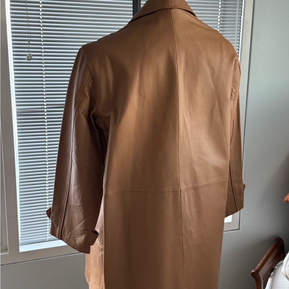 Newport News Tan Leather Trench Coat - Picture 3 of 8